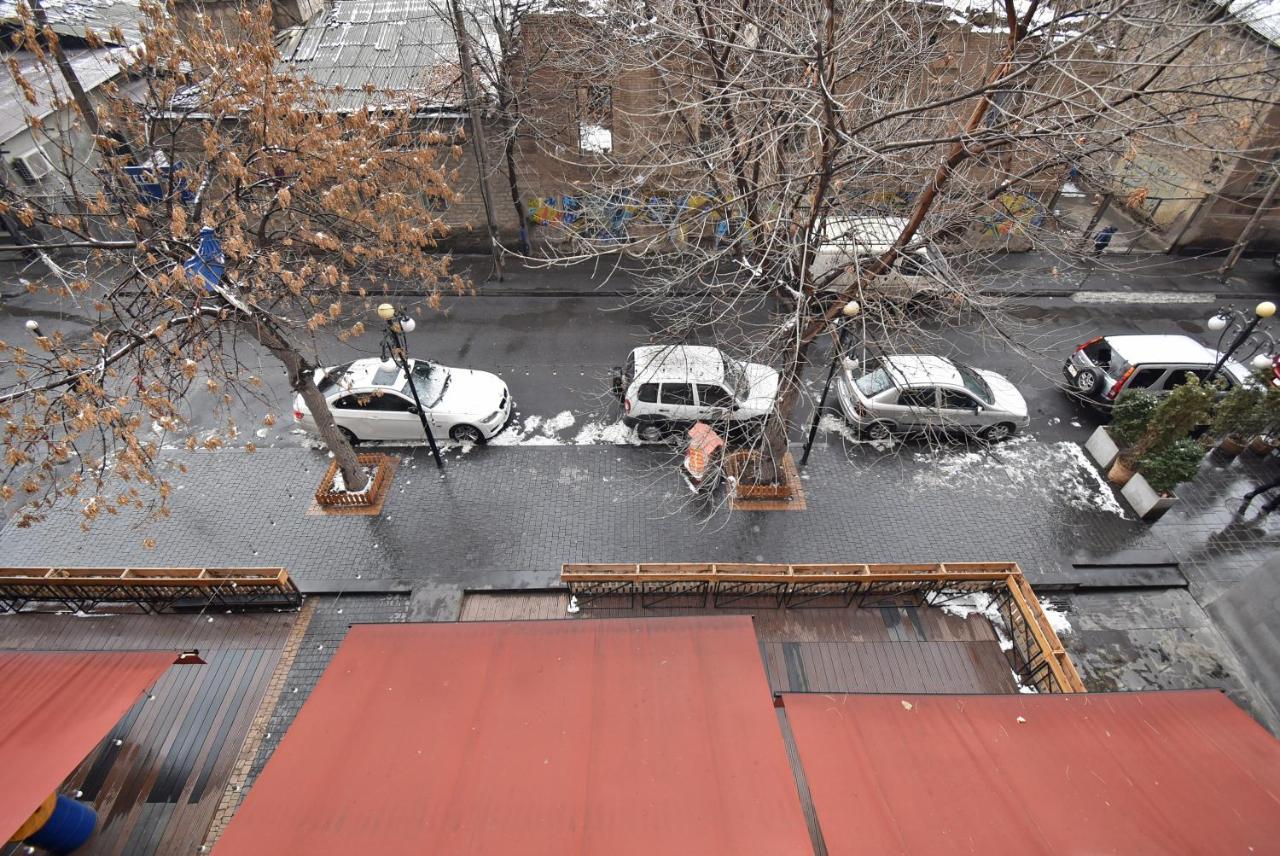 Armenak Apartment 5-Комнатная Ereván Exterior foto